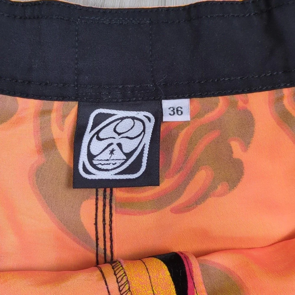 Hawaiian Island Creations Board Shorts Mens 36 Orange Tribal Flames 10